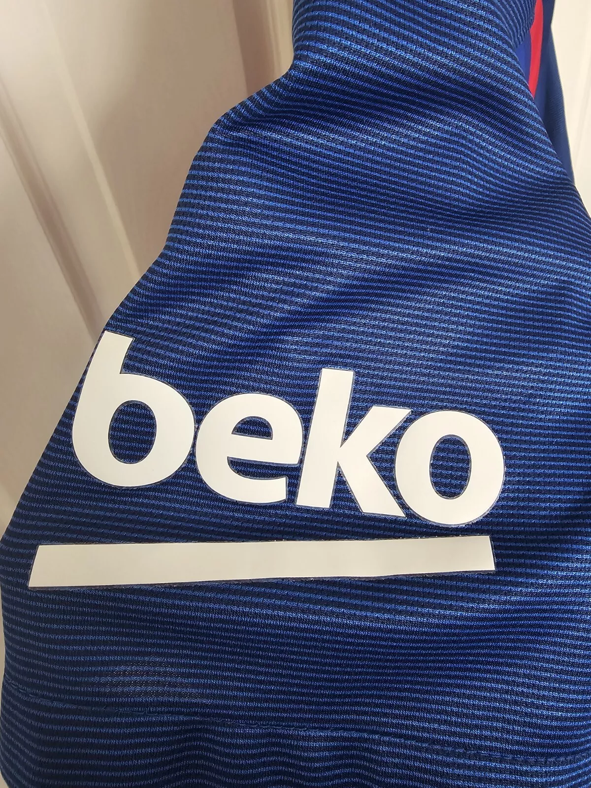 Barcelona FC Nike 2016/17 Jersey | Small | Short Sleeve | Dri Fit | UNICEF | CFS - Image 6